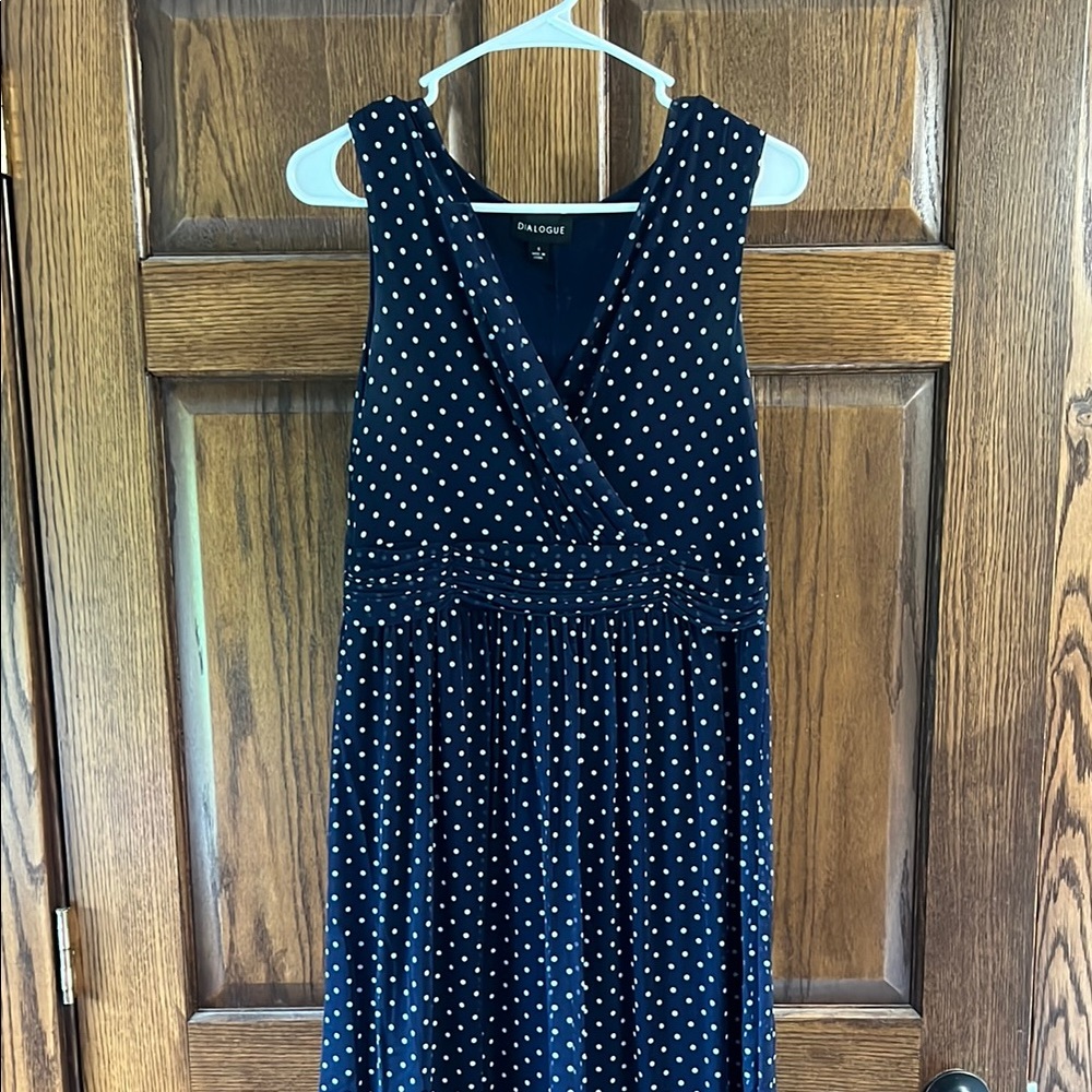 Dialogue Blue Pleated Sleeveless V-Neck Midi Dress